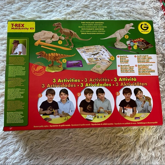 T-Rex dinosaur activity kit excavation assembly and painting Geoworld NEW - Picture 2 of 3